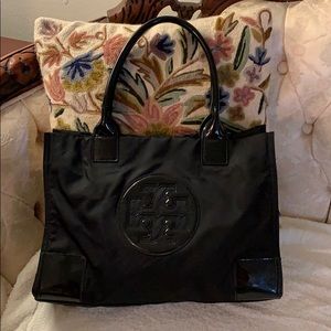 Black Tory Burch tote